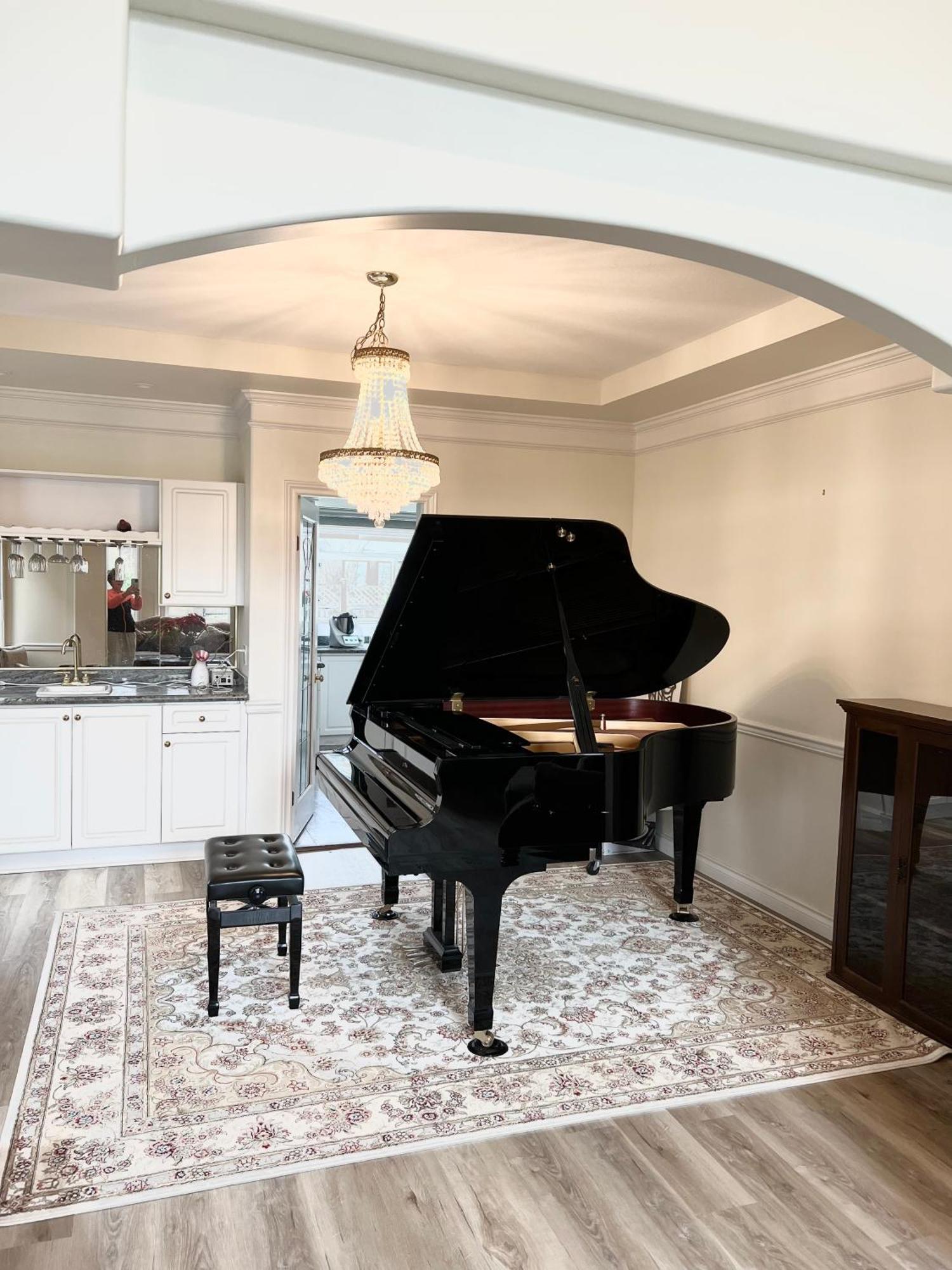 Master Bedroom With Two Queen Sized Bed リッチモンド エクステリア 写真